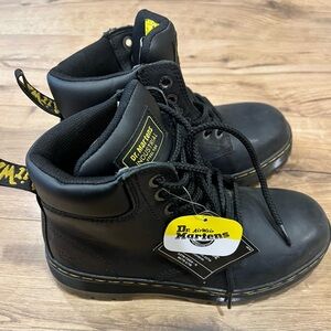 New Dr Martens Industrial Steel Toe Boot Mens Size 7